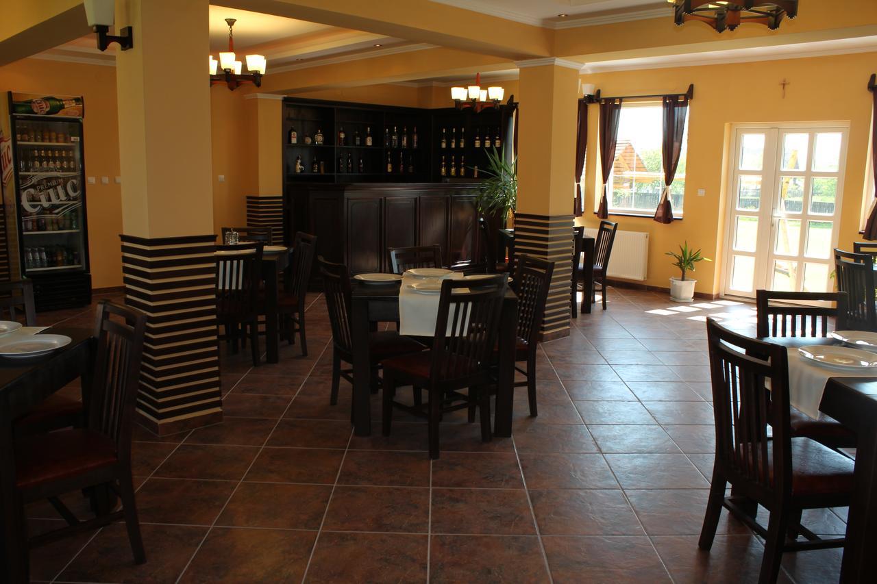 Gyongyvirag Panzio Bed & Breakfast Turia Dış mekan fotoğraf
