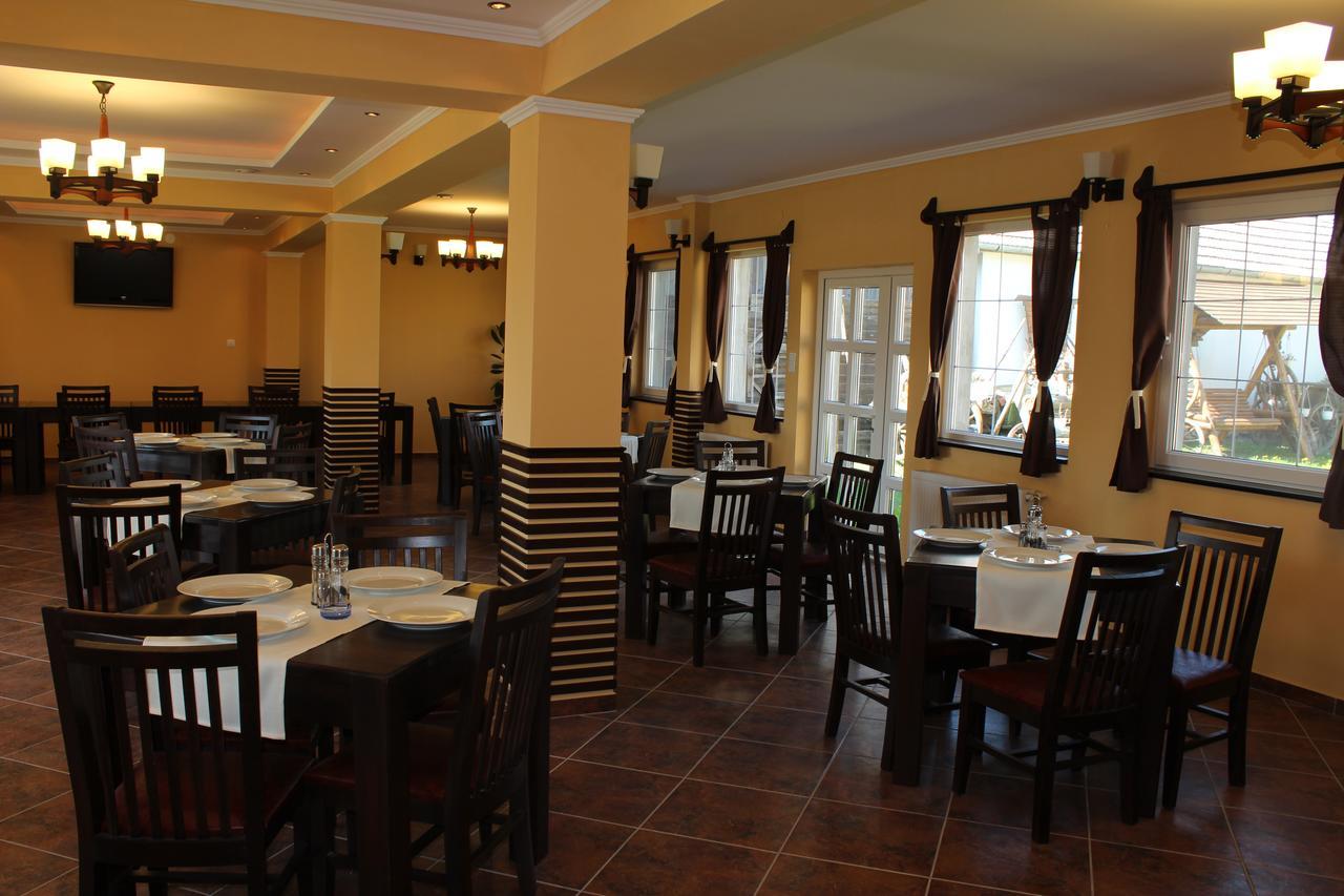 Gyongyvirag Panzio Bed & Breakfast Turia Dış mekan fotoğraf